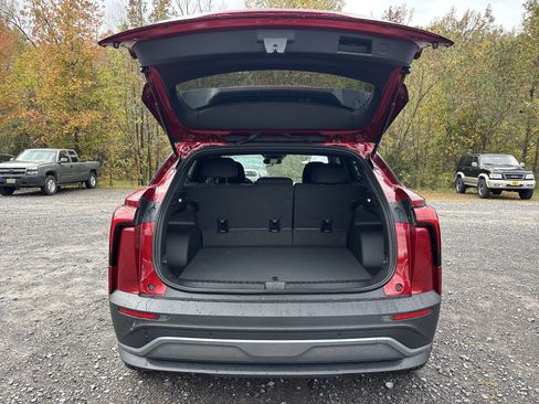 New 2026 Chevrolet Blazer EV LT image 25