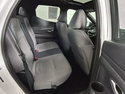 Used 2023 Hyundai Santa Cruz SEL Premium AWD/4WD image 30