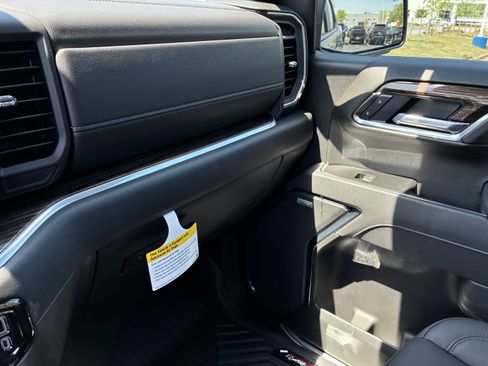 New 2026 Chevrolet Silverado 1500 LT Trail Boss w/ LT Trail Boss Premium Package AWD/4WD image 38