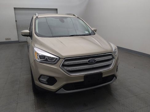 Used 2017 Ford Escape Titanium image 14