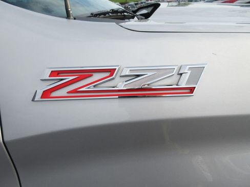 Used 2020 Chevrolet Silverado 1500 LT Trail Boss image 10