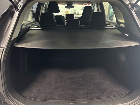 Used 2024 Toyota RAV4 XLE AWD/4WD image 6