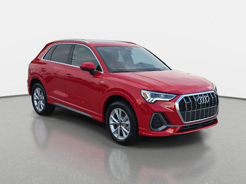 New 2025 Audi Q3 2.0T Premium Plus image 3