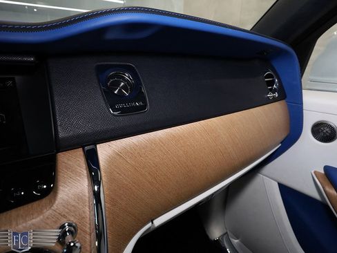 Used 2021 Rolls-Royce Cullinan image 42