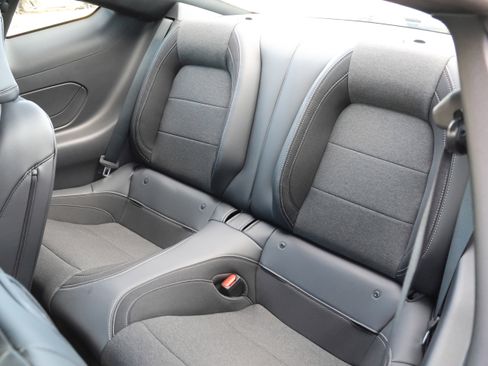 Used 2025 Ford Mustang GT image 32