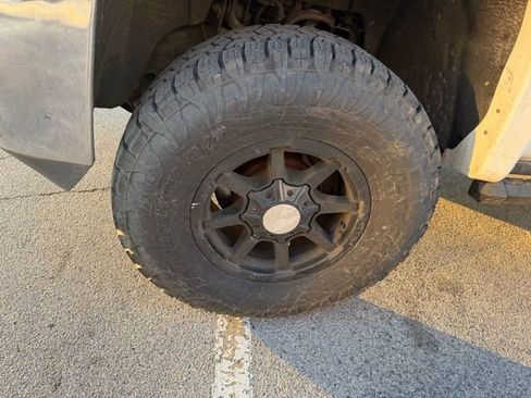 Used 2018 Chevrolet Silverado 2500 W/T w/ WT Convenience Package image 11