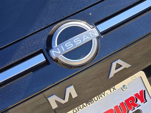 New 2025 Nissan Armada Platinum w/ Convenience Package image 8