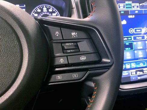 Certified 2025 Subaru Crosstrek 2.5i Limited image 24