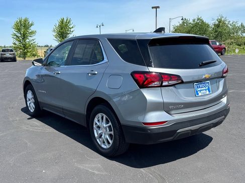 Used 2024 Chevrolet Equinox LT AWD/4WD image 3