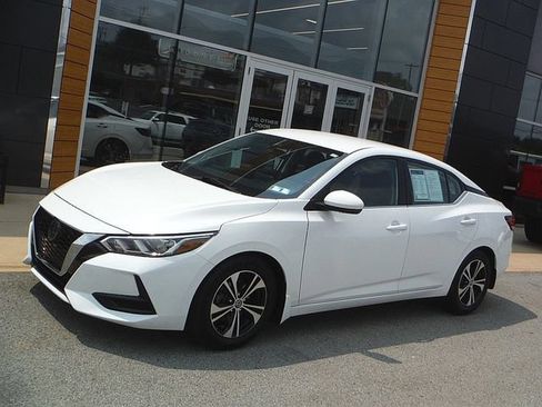Used 2020 Nissan Sentra SV FWD image 1