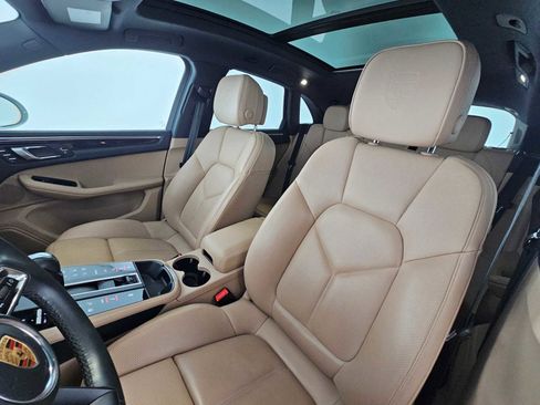 Used 2024 Porsche Macan S image 22