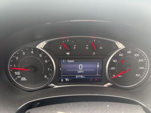 Used 2020 GMC Terrain SLE w/ Driver Convenience Package FWD image 9