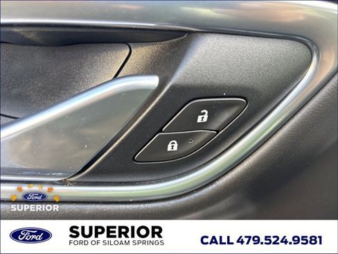 Used 2021 Chevrolet Tahoe LT image 24