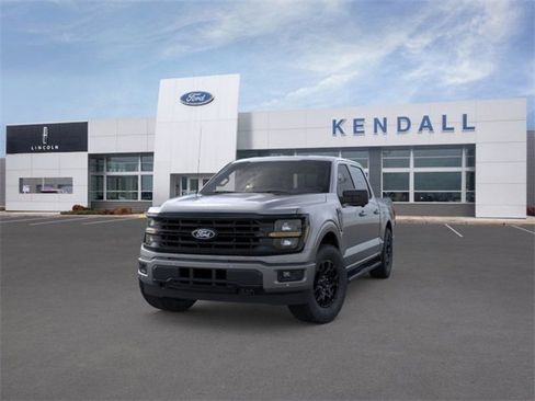 Used 2025 Ford F150 XLT w/ Equipment Group 302A MID image 2