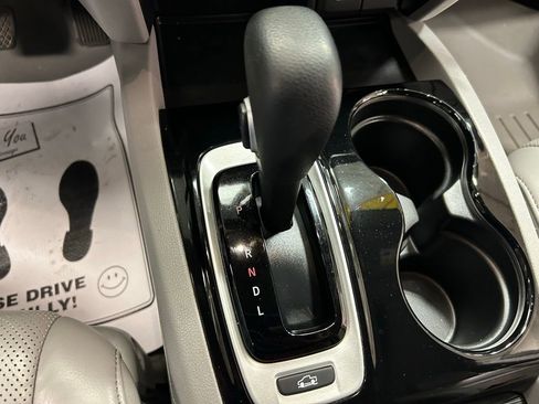 Used 2017 Honda Ridgeline RTL-E image 14