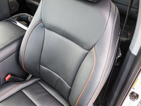 New 2026 Ford F250 Lariat w/ Black Appearance Package image 26