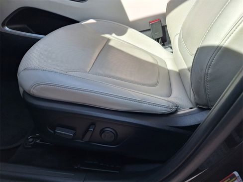 Used 2024 Hyundai Tucson Limited image 30