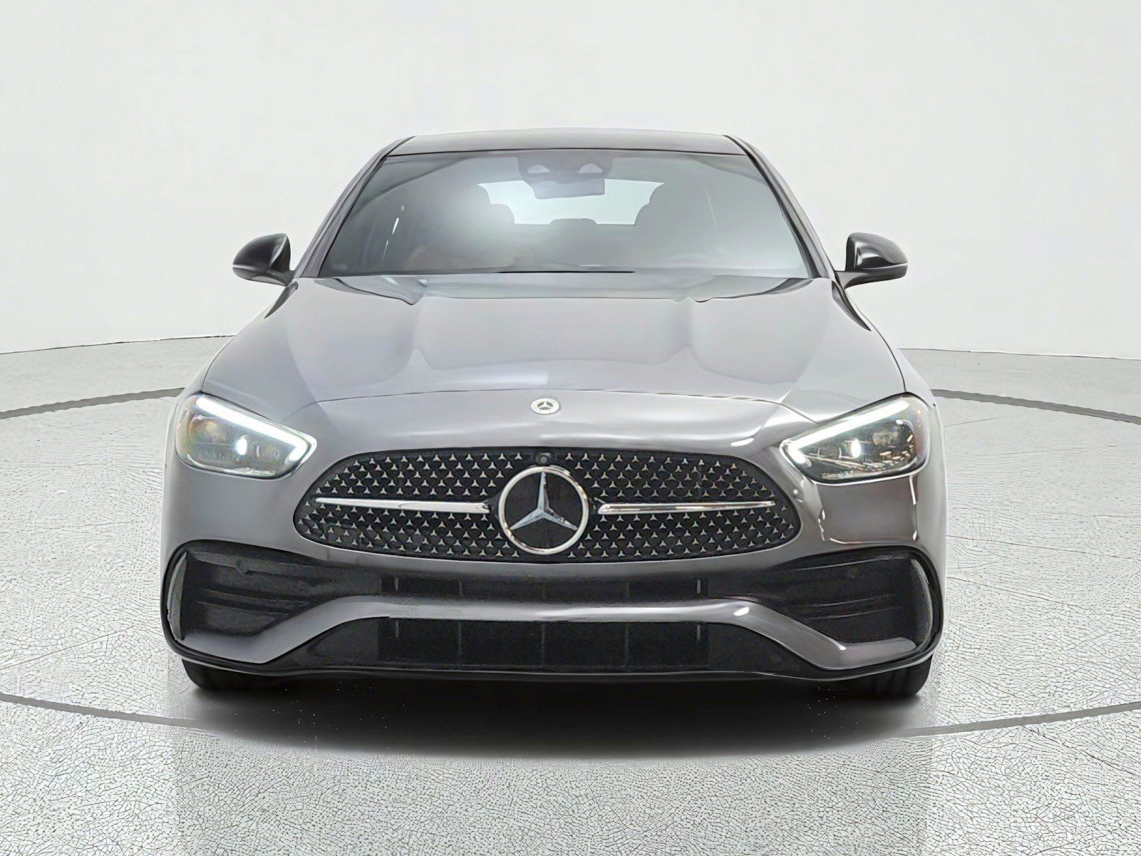 Used 2024 Mercedes-Benz C 300 4MATIC Sedan image 2