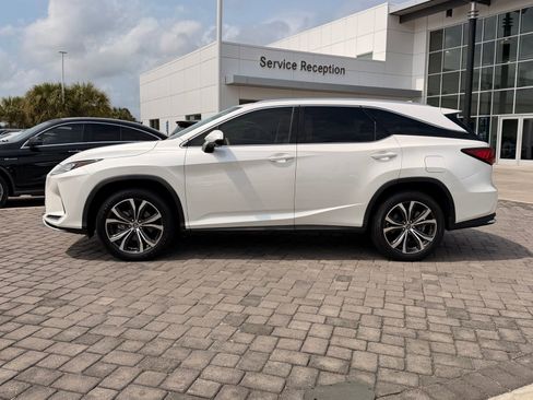 Used 2021 Lexus RX 350L FWD w/ Premium Package image 12