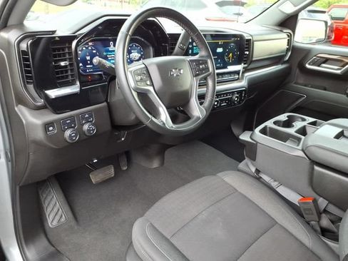 Used 2024 Chevrolet Silverado 1500 RST w/ Protection Package AWD/4WD image 3