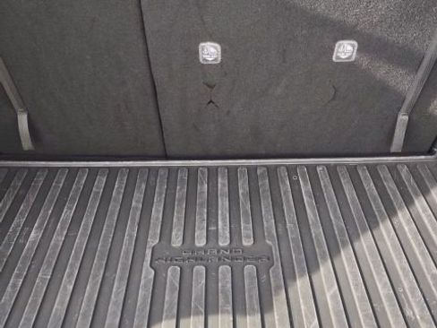 Used 2025 Toyota Grand Highlander AWD image 18