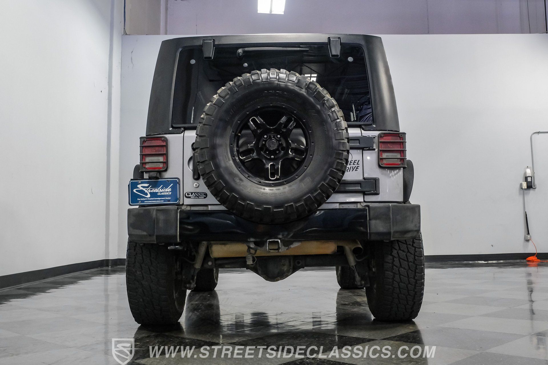 Used 2014 Jeep Wrangler Sport AWD/4WD image 32