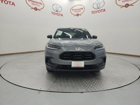 Used 2025 Honda HR-V Sport image 4