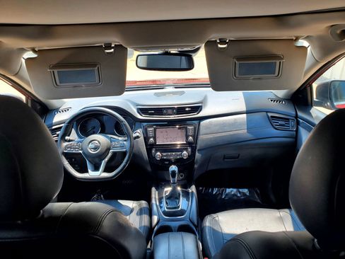 Used 2019 Nissan Rogue SL w/ Premium Package AWD/4WD image 36