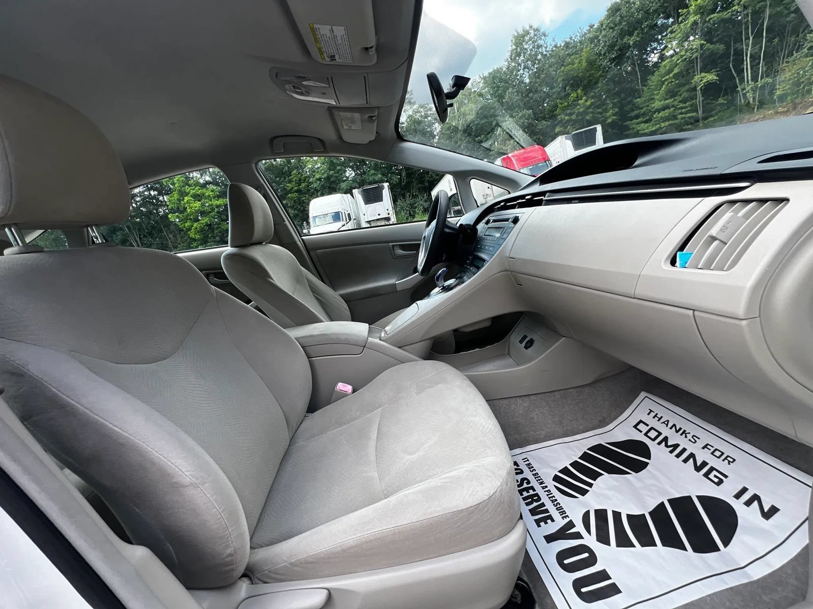 Used 2010 Toyota Prius Two FWD image 12