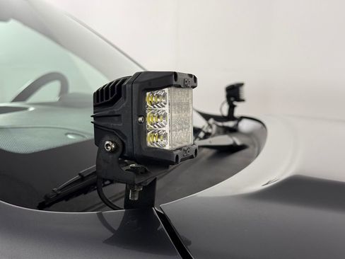 Used 2023 Nissan Frontier SV w/ Midnight Edition Package image 10