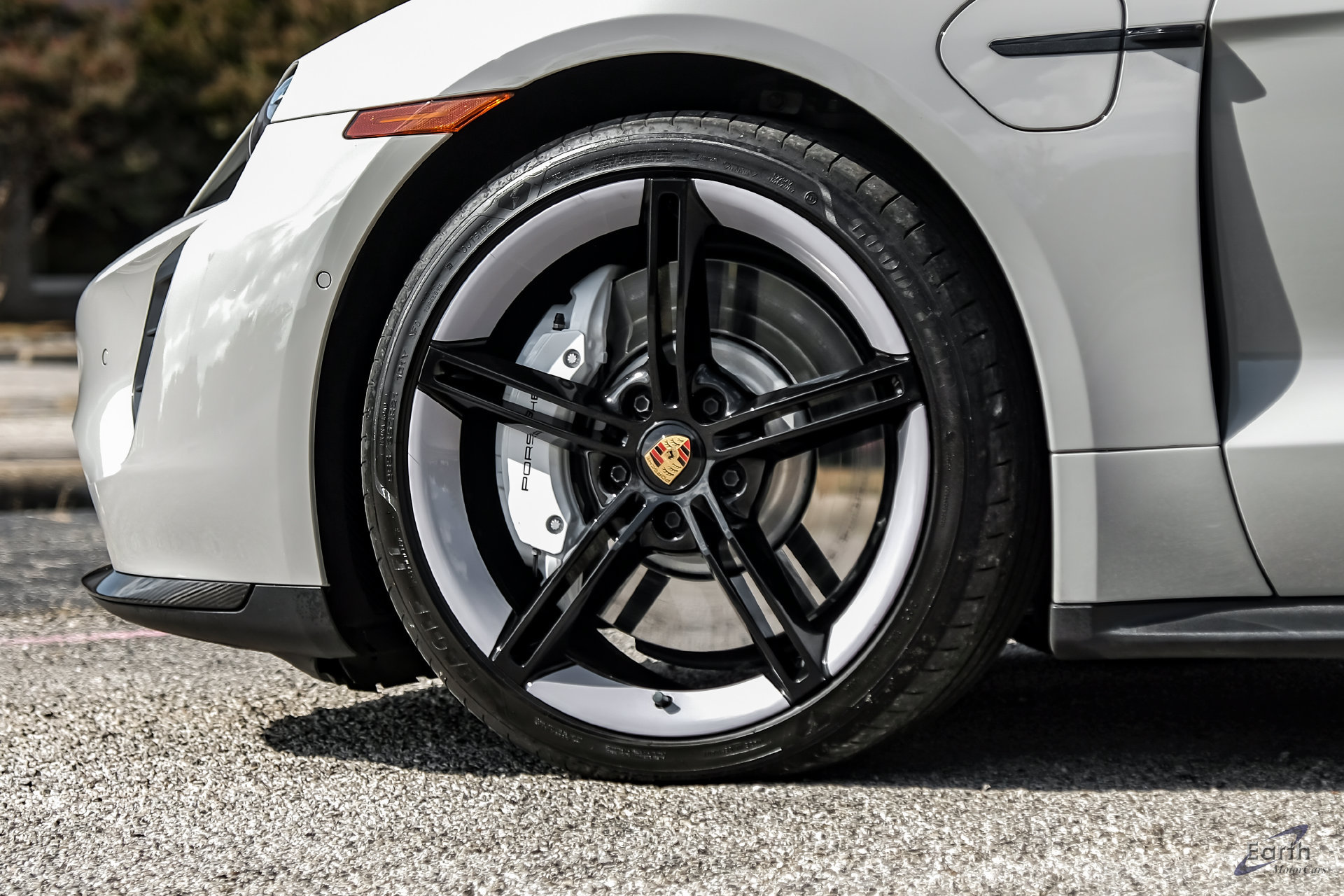 Used 2023 Porsche Taycan GTS w/ Premium Package (P6U) AWD/4WD image 90