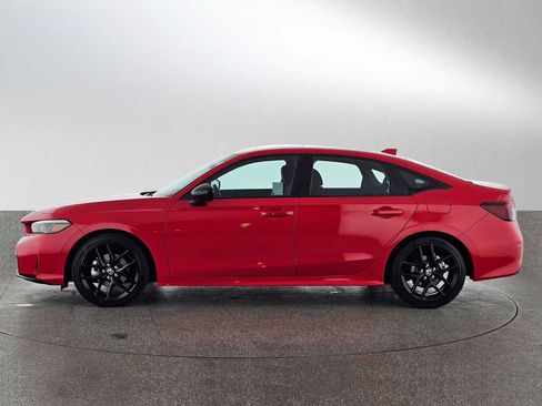 Used 2025 Honda Civic Sport image 6