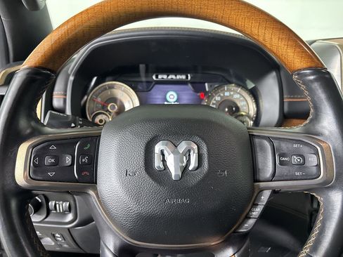 Used 2022 RAM 1500 Limited w/ Bed Utility Group image 13