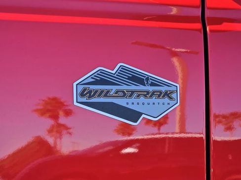 Used 2022 Ford Bronco Wildtrak image 10