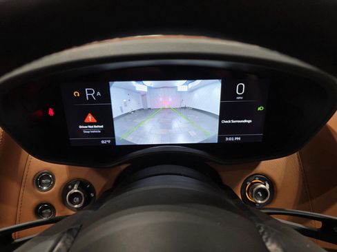 Used 2023 McLaren GT RWD image 12