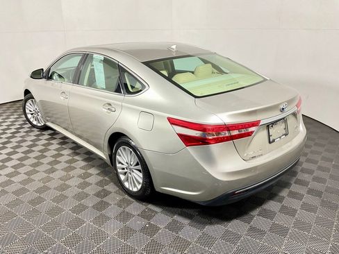 Used 2014 Toyota Avalon Limited image 11