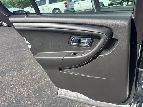 Used 2019 Ford Taurus Police Interceptor AWD image 22