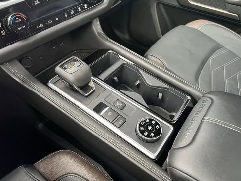 Certified 2024 Nissan Pathfinder Platinum w/ Cargo Package image 28