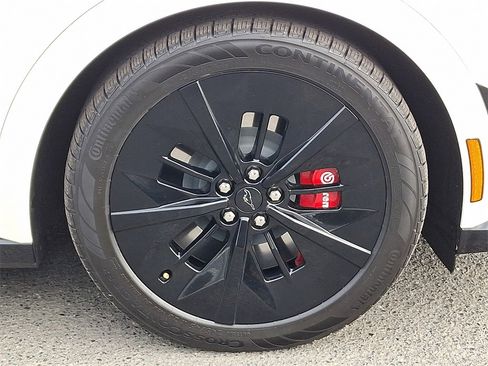 New 2025 Ford Mustang Mach-E GT image 5