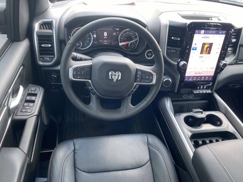 Used 2025 RAM 1500 Big Horn RWD image 20