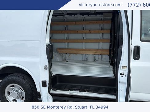 Used 2020 Chevrolet Express 2500 w/ Driver Convenience Package RWD image 22