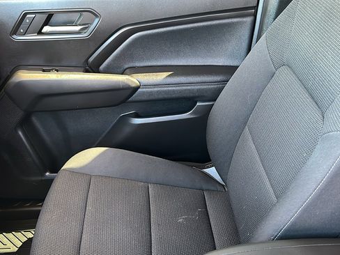 Certified 2023 Chevrolet Colorado LT image 19