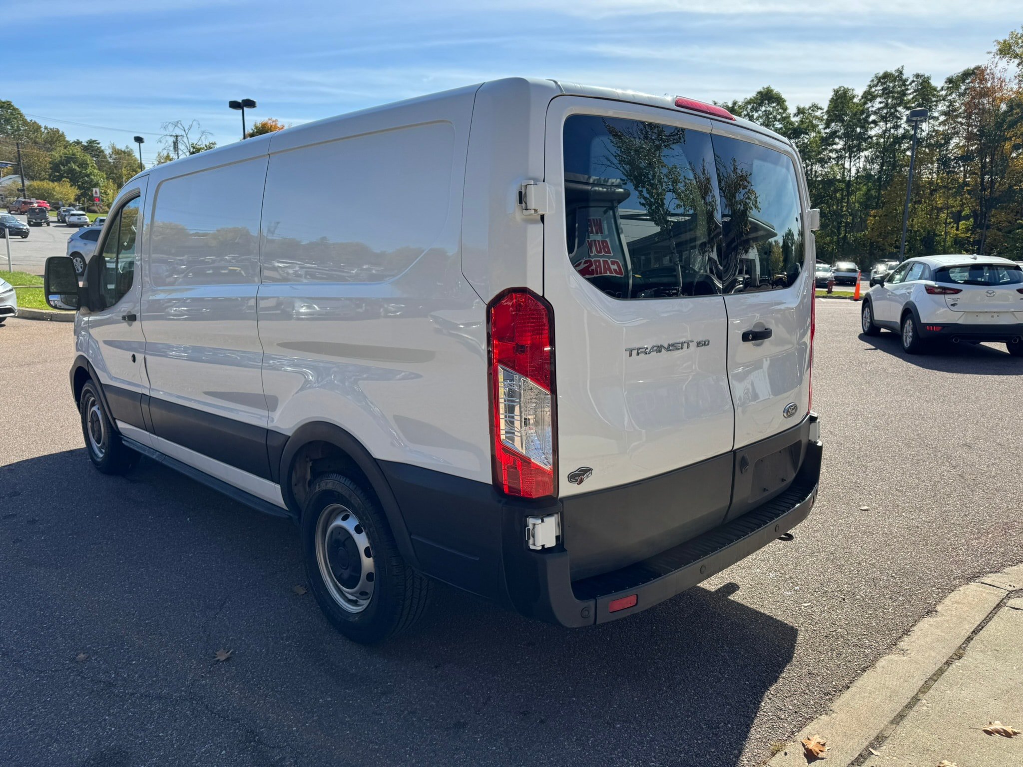 Used 2020 Ford Transit 150 Low Roof RWD image 5