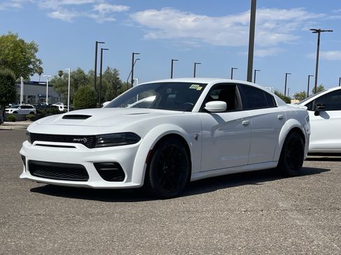 Used 2022 Dodge Charger SRT Hellcat RWD image 2