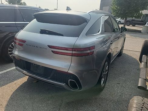 Used 2025 Genesis GV70 2.5T AWD/4WD image 3