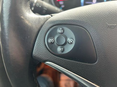 Used 2019 Chevrolet Impala LT image 18