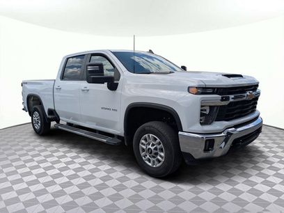 Used 2025 Chevrolet Silverado 2500 LT w/ Convenience Package