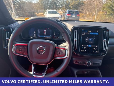 Certified 2023 Volvo C40 P8 Recharge Ultimate image 20