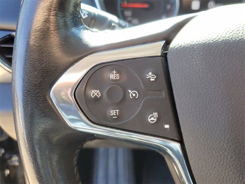 Used 2020 Chevrolet Traverse RS image 25