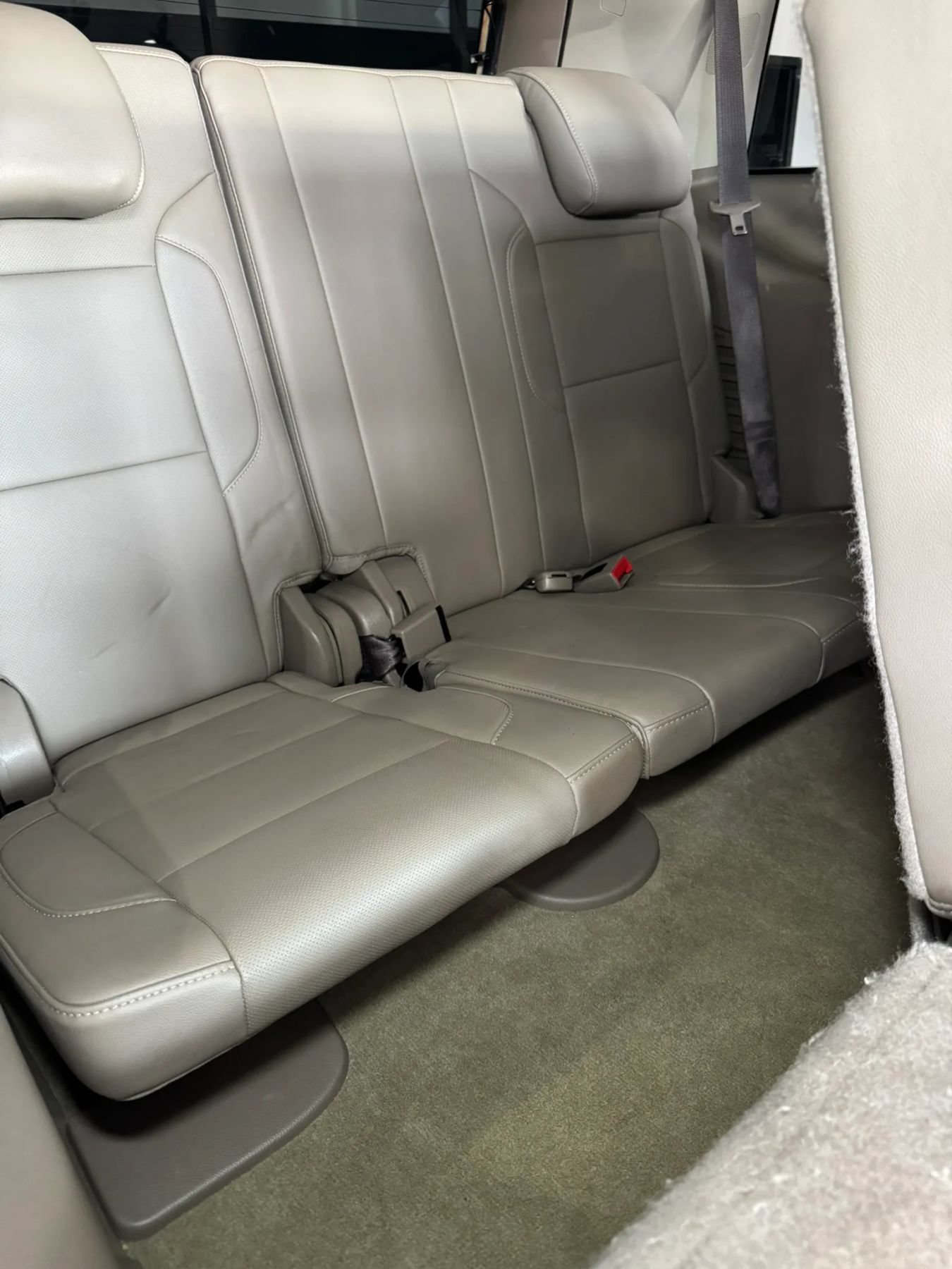 Used 2017 GMC Yukon SLT AWD/4WD image 25